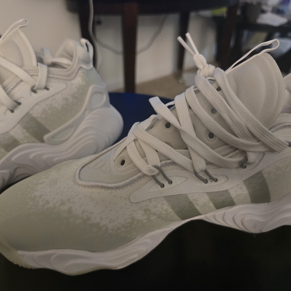 ADIDAS TRAE YOUNG GREEN 3 Mens 10 Like New main image 12